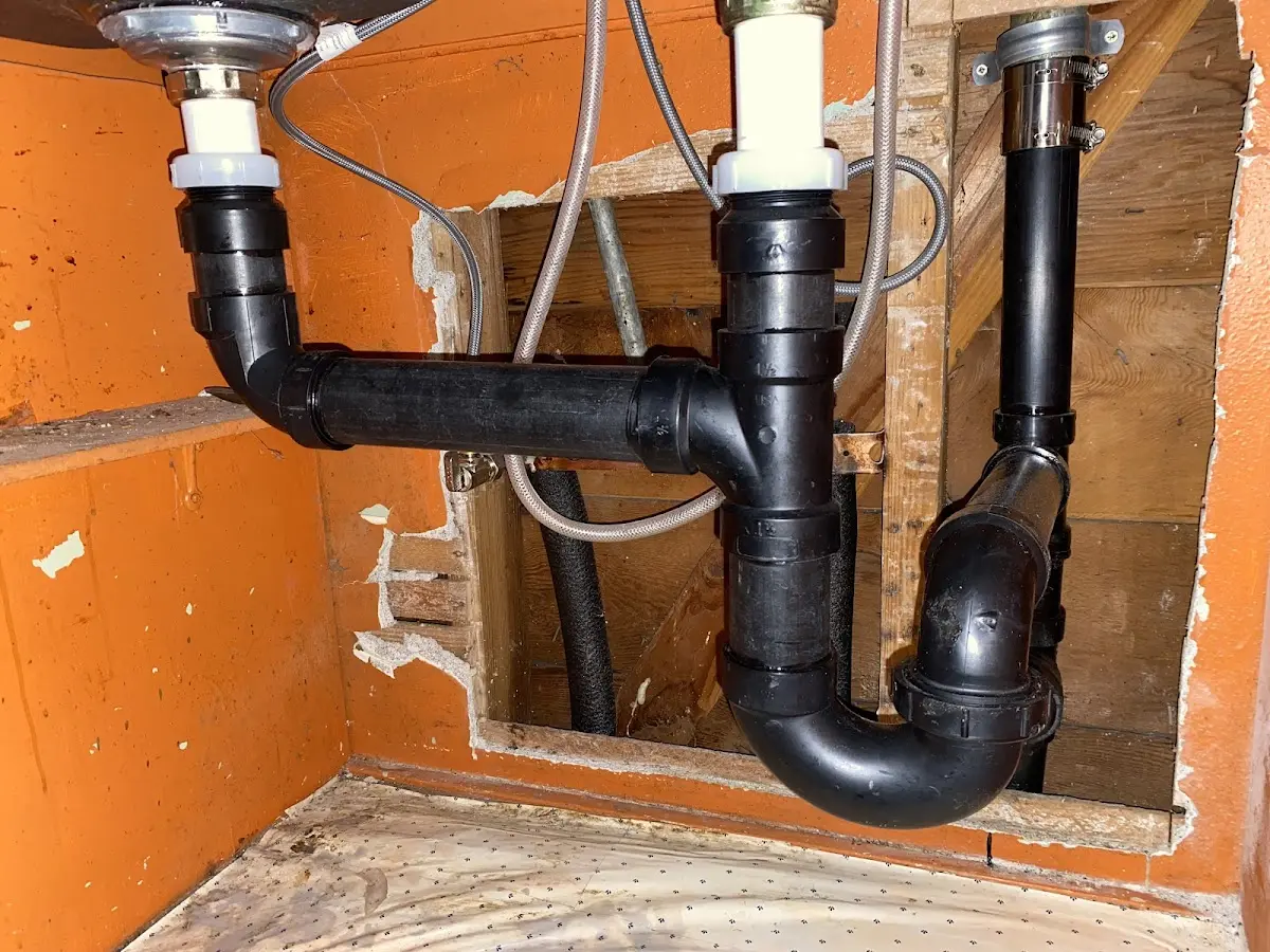 Professional Pipe Bursting equipment and tools on the job in Winters